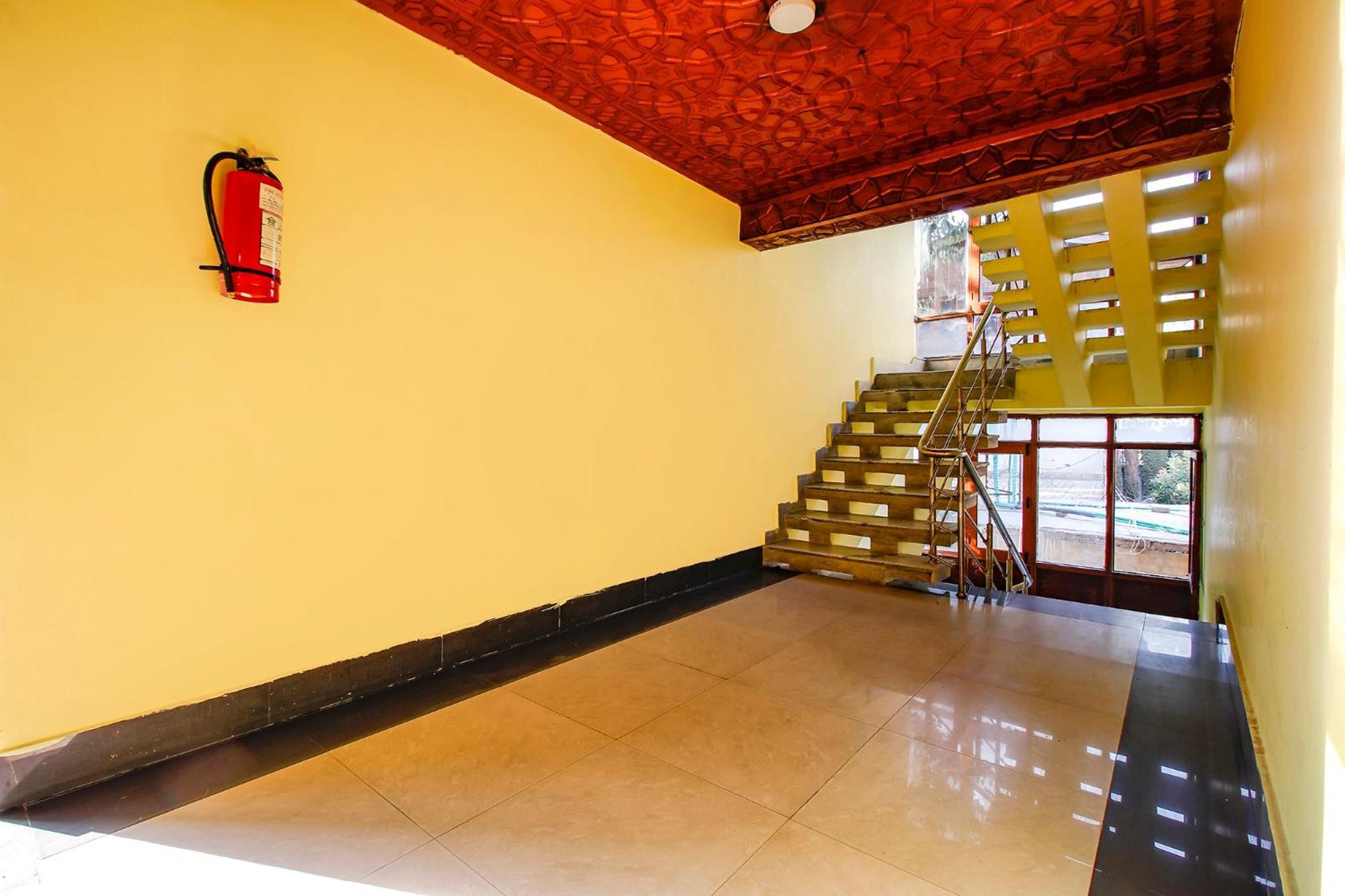 Fabhotel Kashmir Hilltown Durgjan Kültér fotó